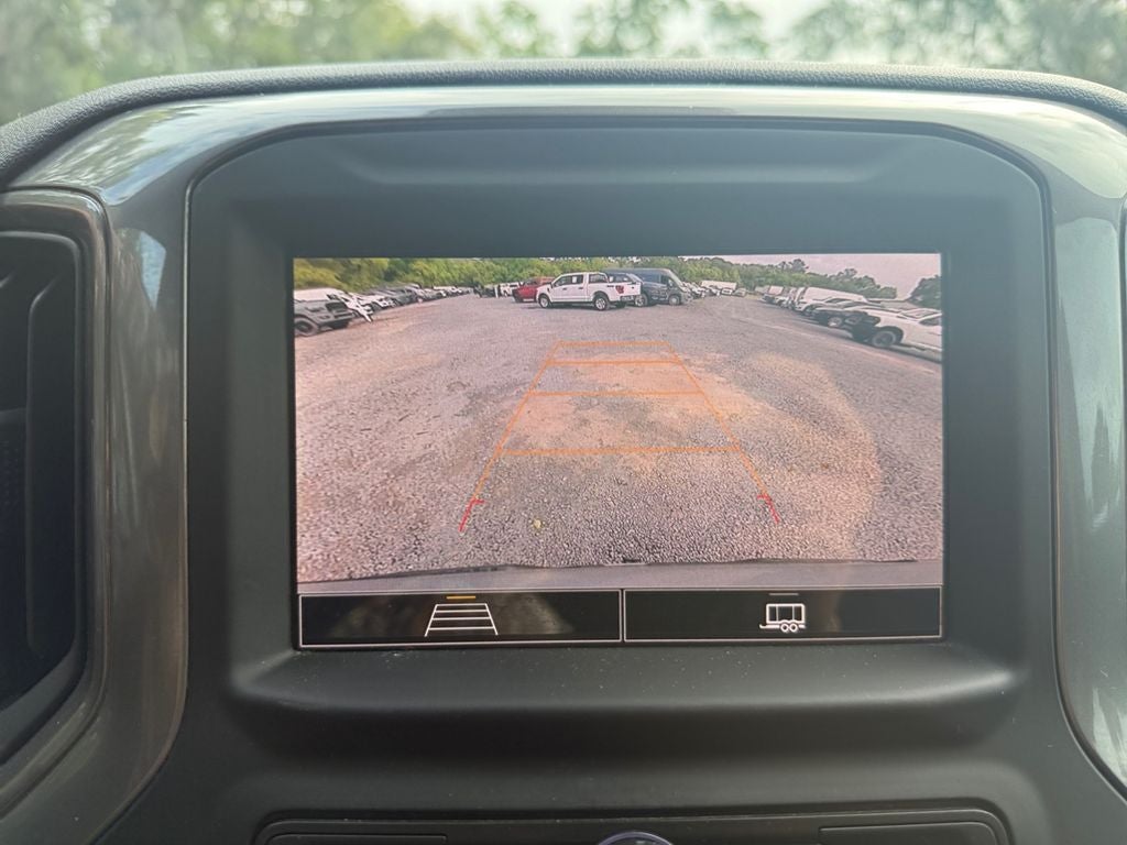 2023 Chevrolet Silverado 1500 2WD Crew Cab Short Bed Custom