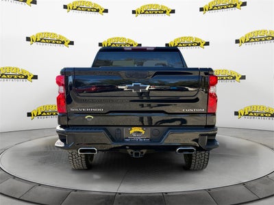 2024 Chevrolet Silverado 1500 4WD Crew Cab Short Bed Custom Trail Boss