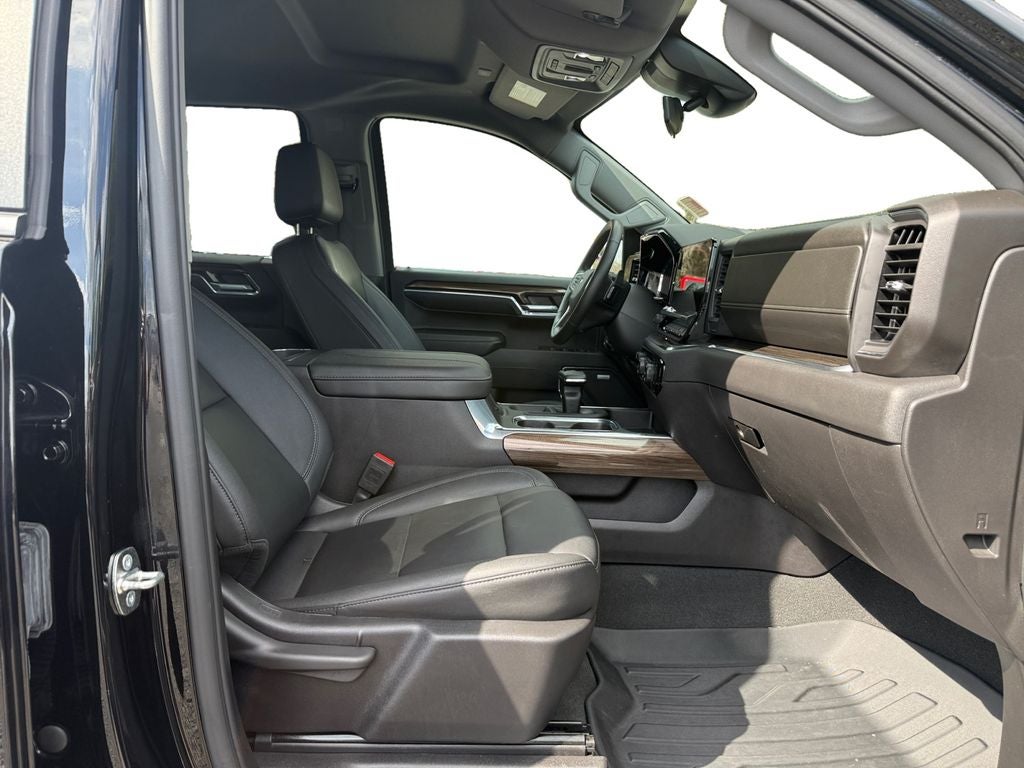 2024 Chevrolet Silverado 1500 4WD Crew Cab Short Bed LT Trail Boss