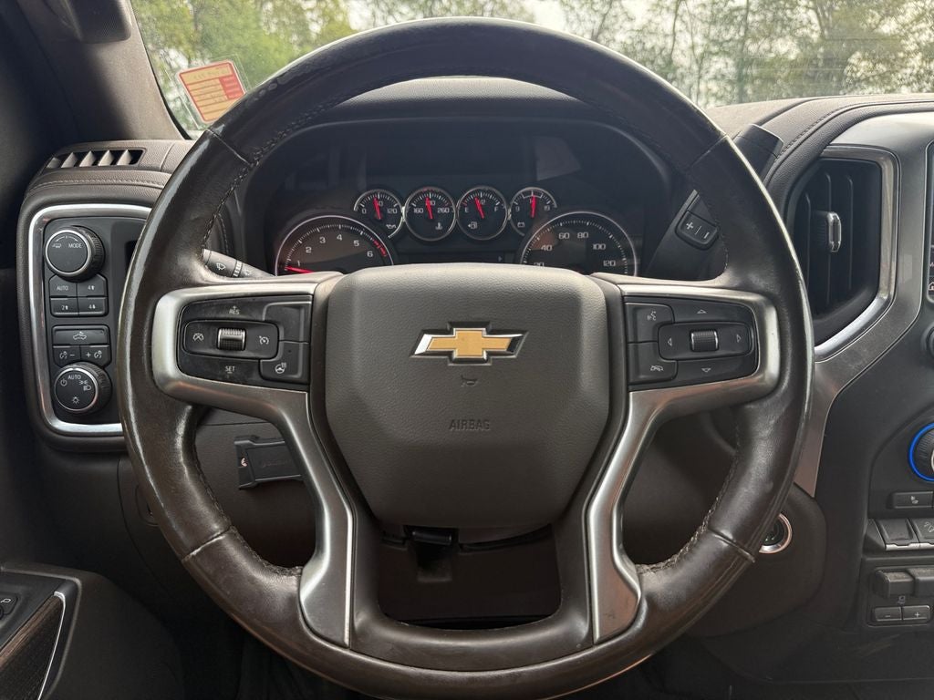 2020 Chevrolet Silverado 1500 4WD Crew Cab Short Bed LT