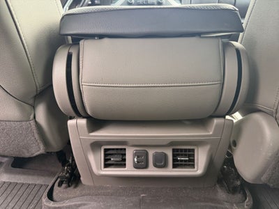 2020 Chevrolet Silverado 1500 4WD Crew Cab Short Bed LT