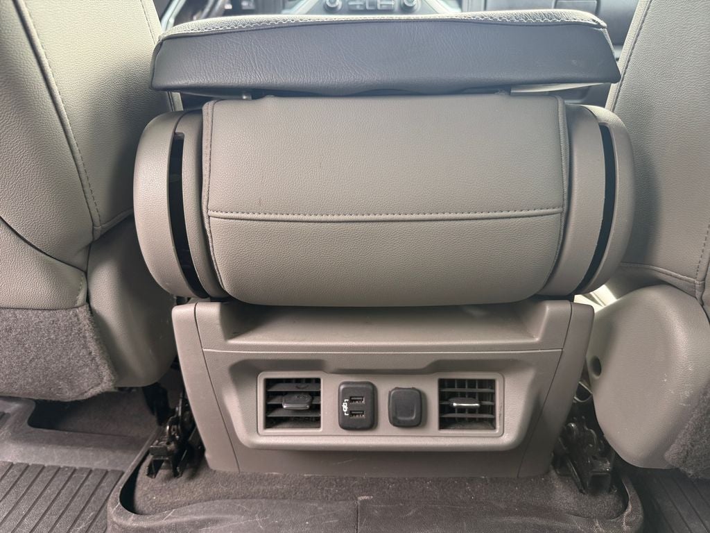 2020 Chevrolet Silverado 1500 4WD Crew Cab Short Bed LT