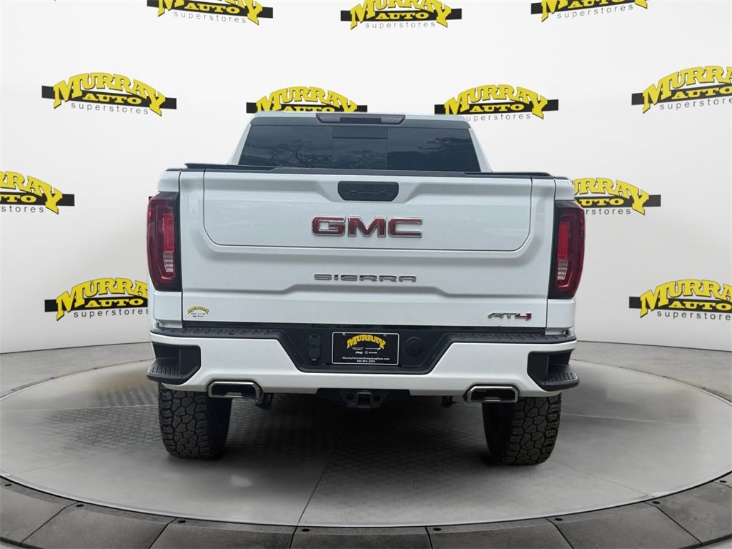 2022 GMC Sierra 1500 Limited 4WD Crew Cab Short Box AT4