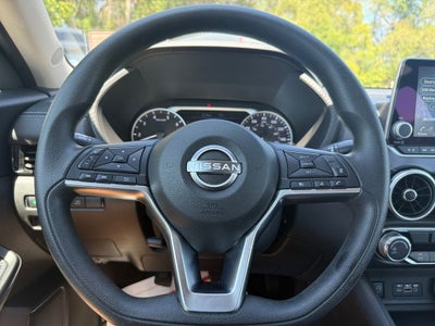 2024 Nissan Sentra SV Xtronic CVT