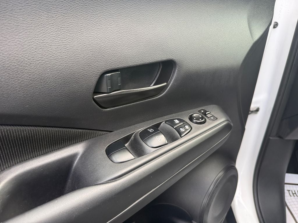 2023 Nissan Kicks S Xtronic CVT