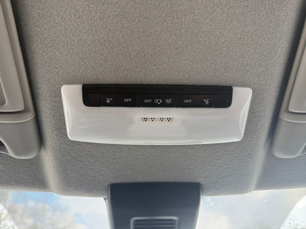 2023 Nissan Kicks S Xtronic CVT