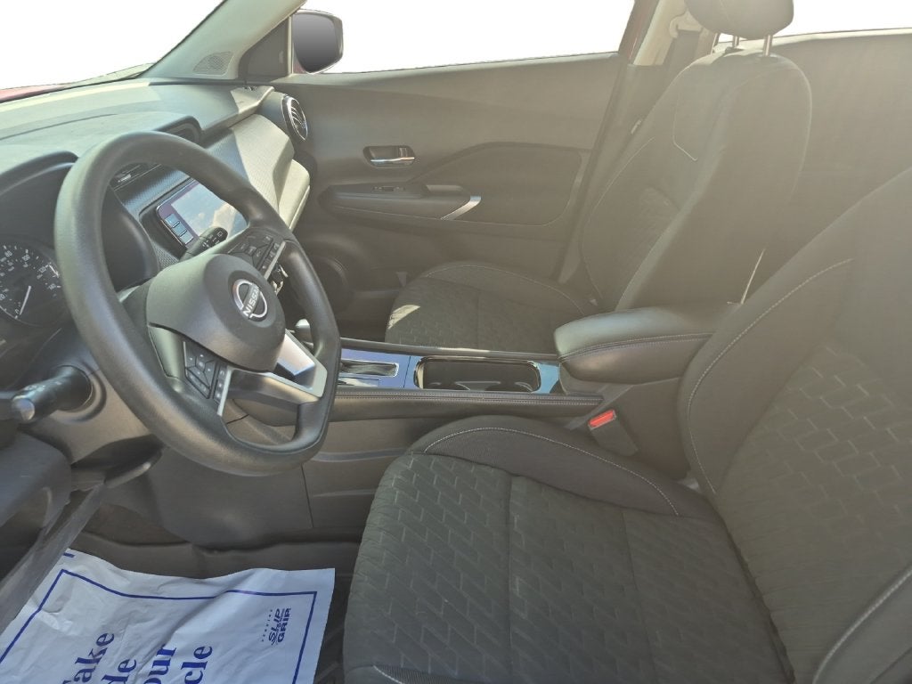 2022 Nissan Kicks SV Xtronic CVT