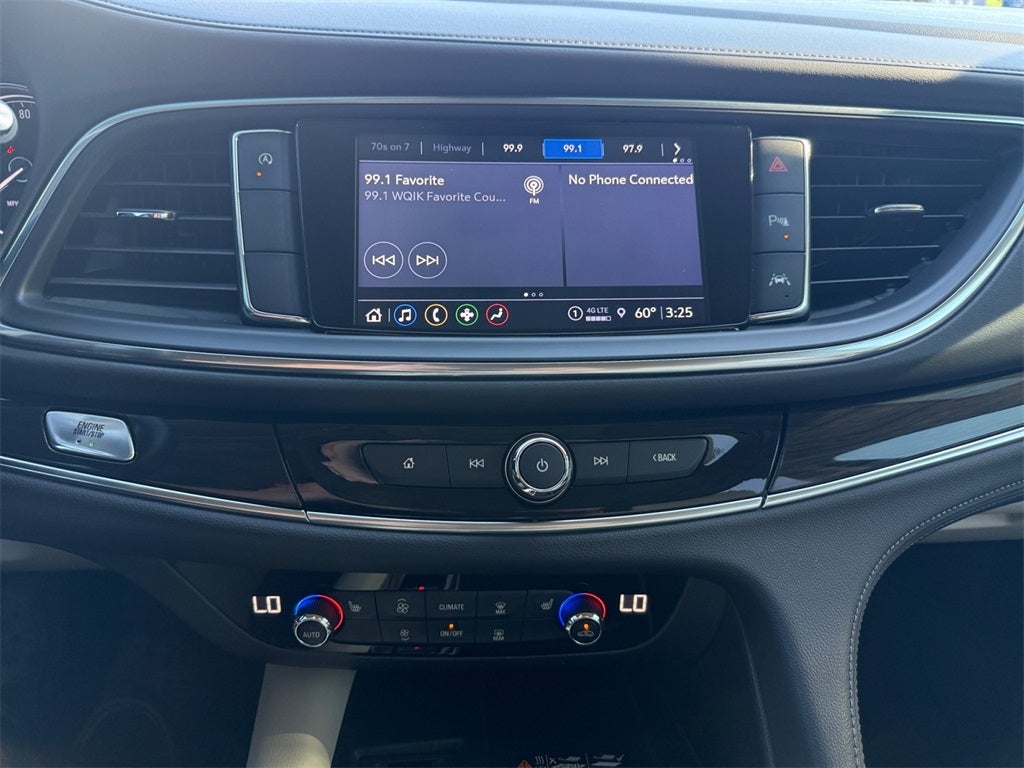 2023 Buick Enclave Essence FWD