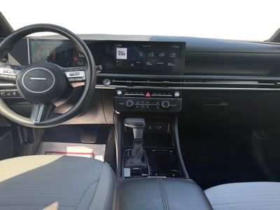 2025 Hyundai Santa Cruz SE