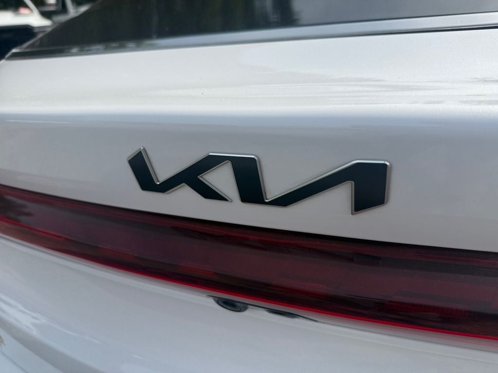 2024 Kia K5 EX