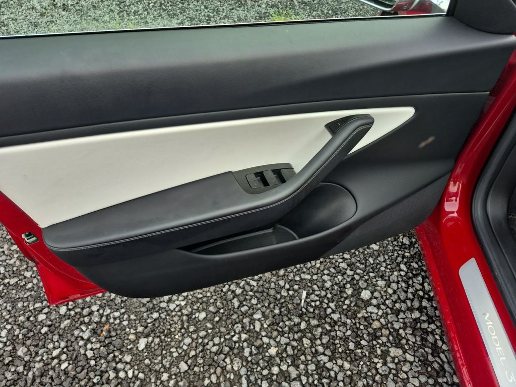2018 Tesla Model 3 Long Range Dual Motor - Photo 16