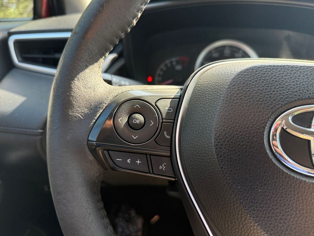 2022 Toyota Corolla Cross LE - Photo 22