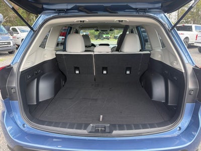 2023 Subaru Forester Base