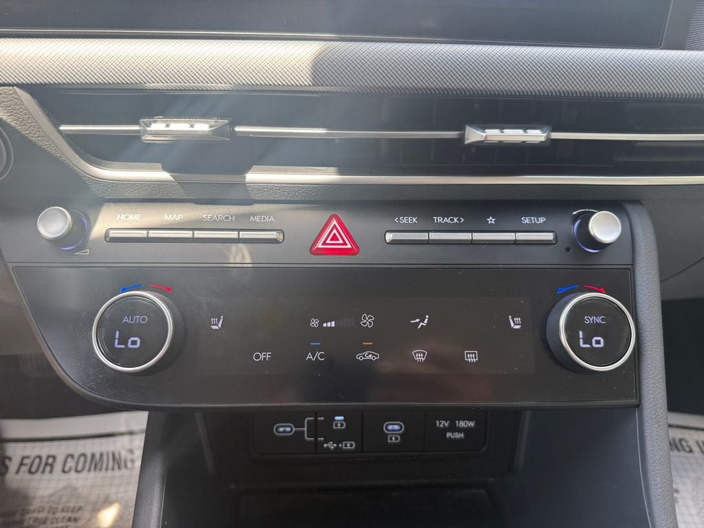 2025 Hyundai Sonata SEL - Photo 27