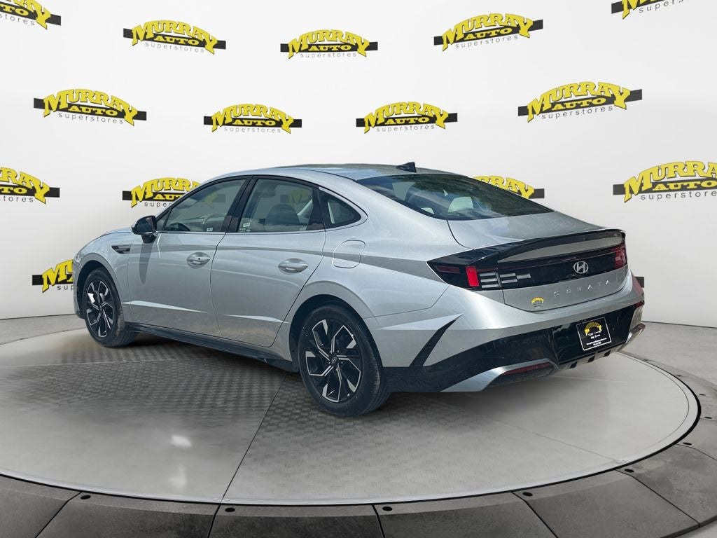 2025 Hyundai Sonata SEL - Photo 3
