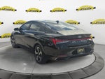 2022 Hyundai Elantra Limited