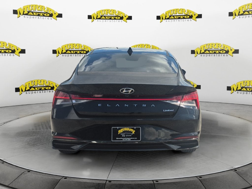 2022 Hyundai Elantra Limited