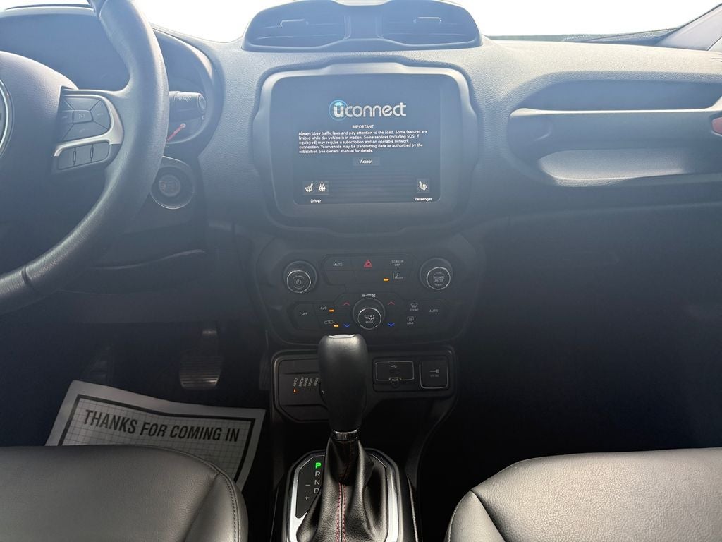 2023 Jeep Renegade Trailhawk - Photo 11