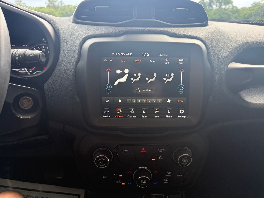 2023 Jeep Renegade Trailhawk - Photo 24