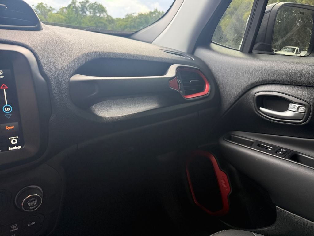 2023 Jeep Renegade Trailhawk 4x4