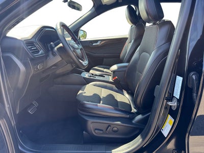2024 Ford Escape Hybrid ST-Line