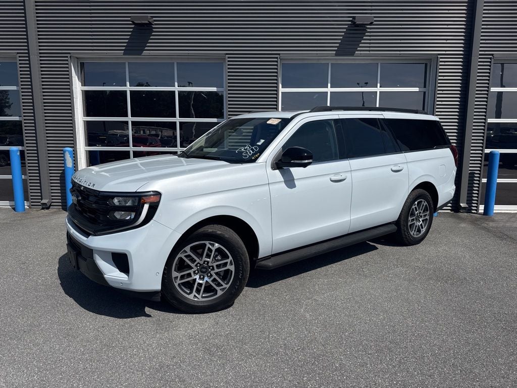 2025 Ford Expedition Max Active