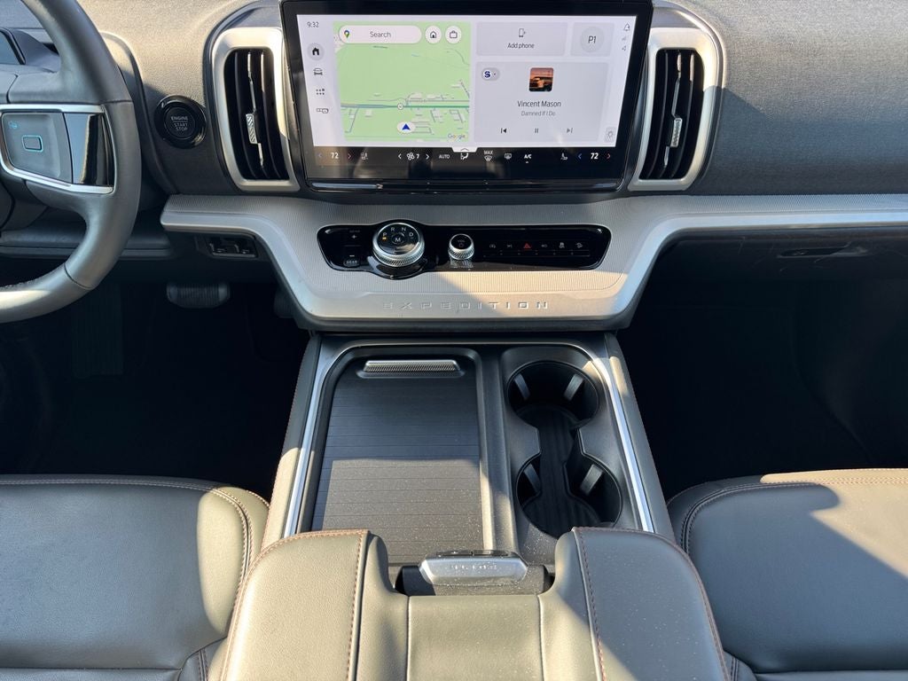 2025 Ford Expedition Active 4X4