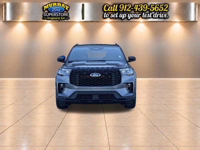 2025 Ford Explorer ST-Line