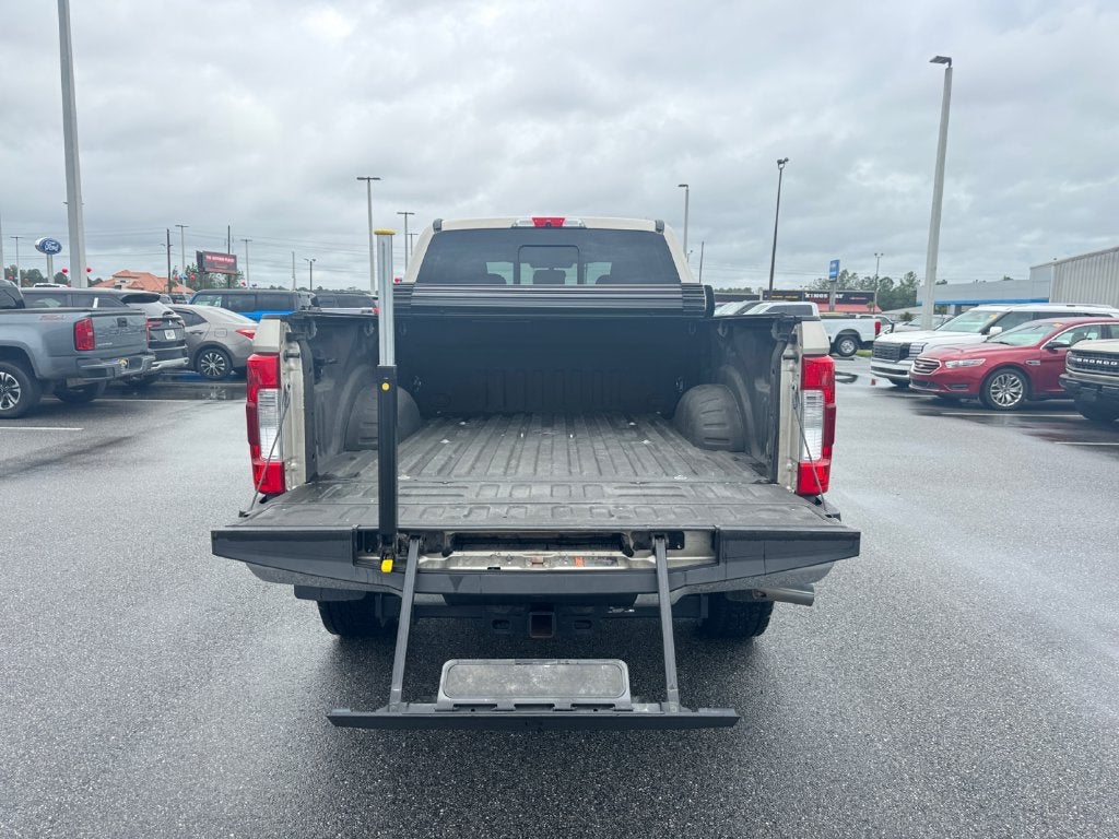 2017 Ford F-250SD Lariat