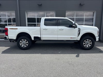 2024 Ford F-350SD Platinum