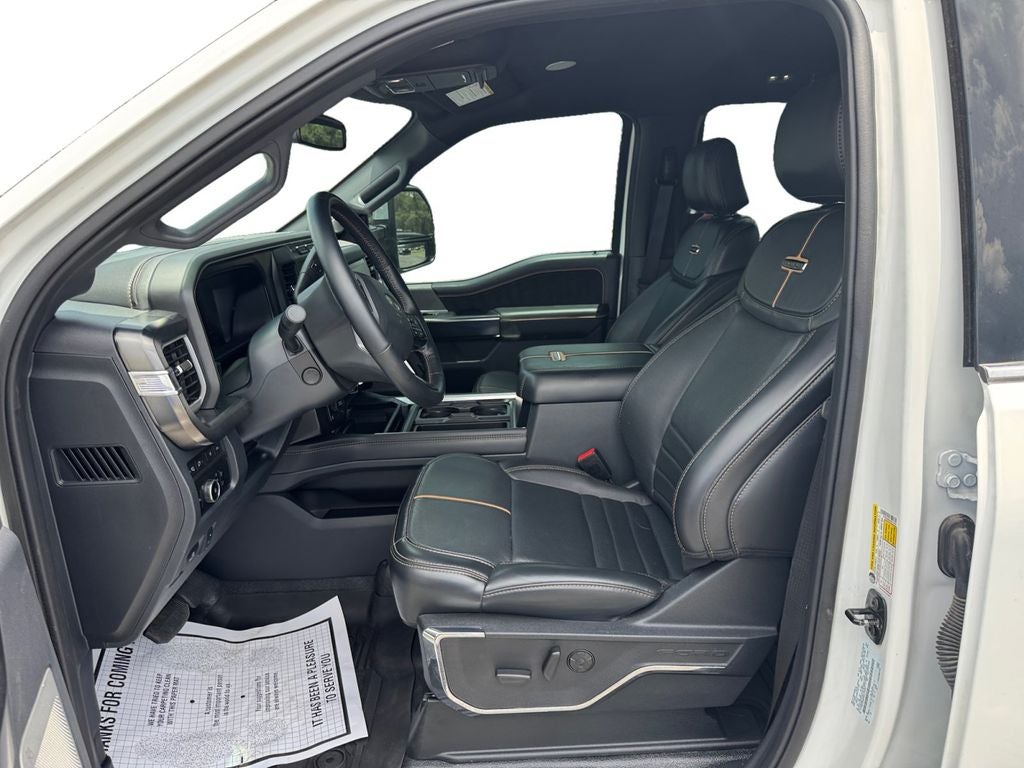 2024 Ford F-350SD Platinum