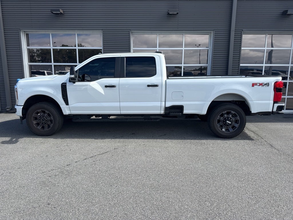 2024 Ford F-350SD XL