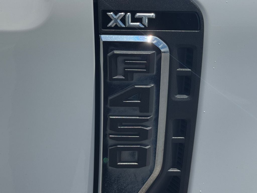 2023 Ford F-450SD XLT DRW