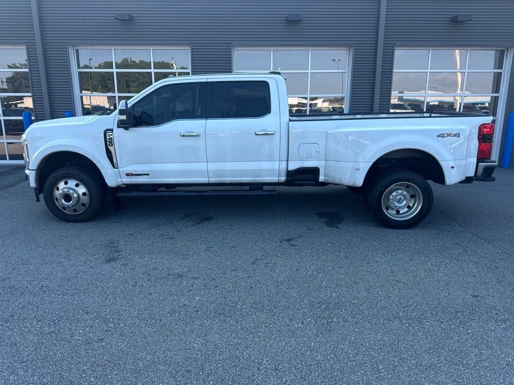 2024 Ford F-450SD Lariat DRW