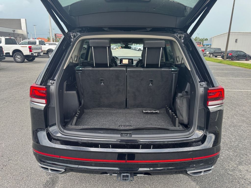 2025 Volkswagen Atlas 2.0T SEL Premium R-Line