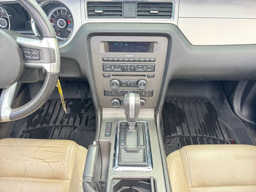 2013 Ford Mustang V6 Premium