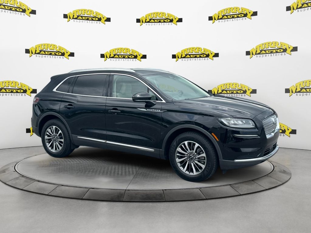 2022 Lincoln Nautilus Standard