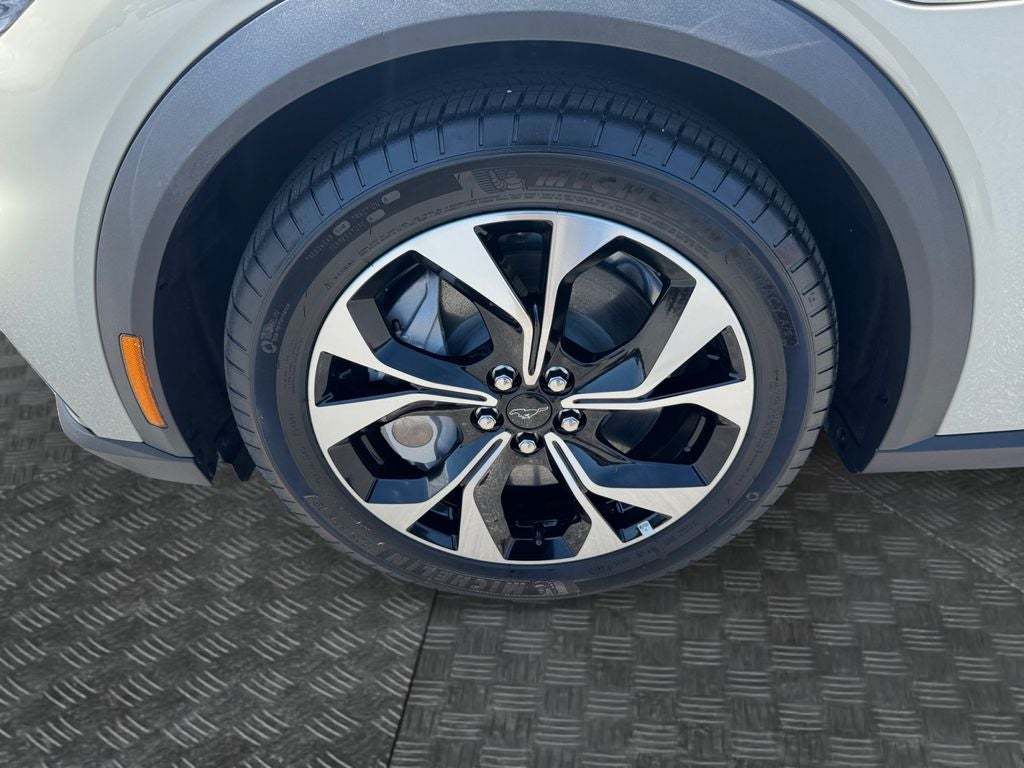 2025 Ford Mustang Mach-E Select