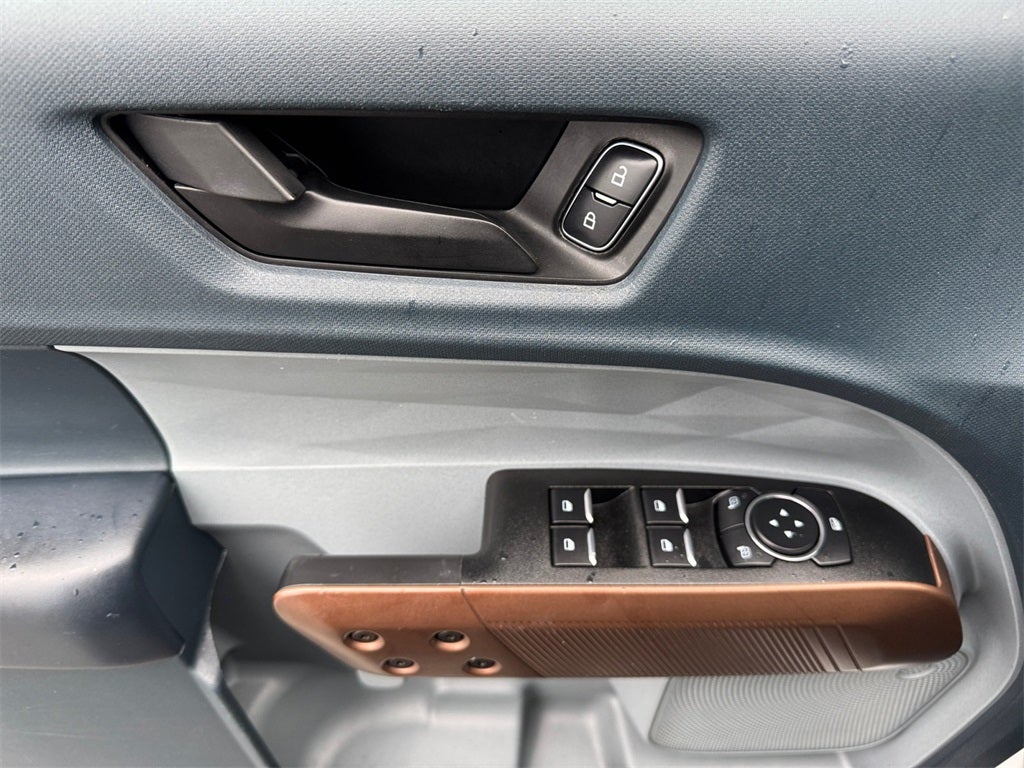 2023 Ford Maverick Lariat