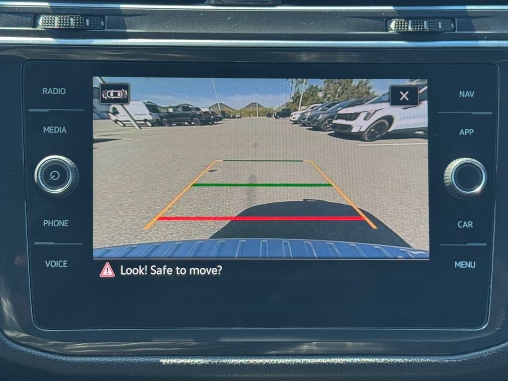 2022 Volkswagen Tiguan 2.0T SEL R-Line