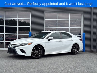 2019 Toyota Camry SE