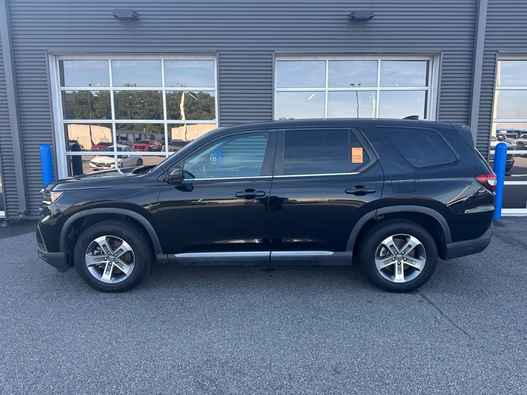 2023 Honda Pilot EX-L 8 Passenger