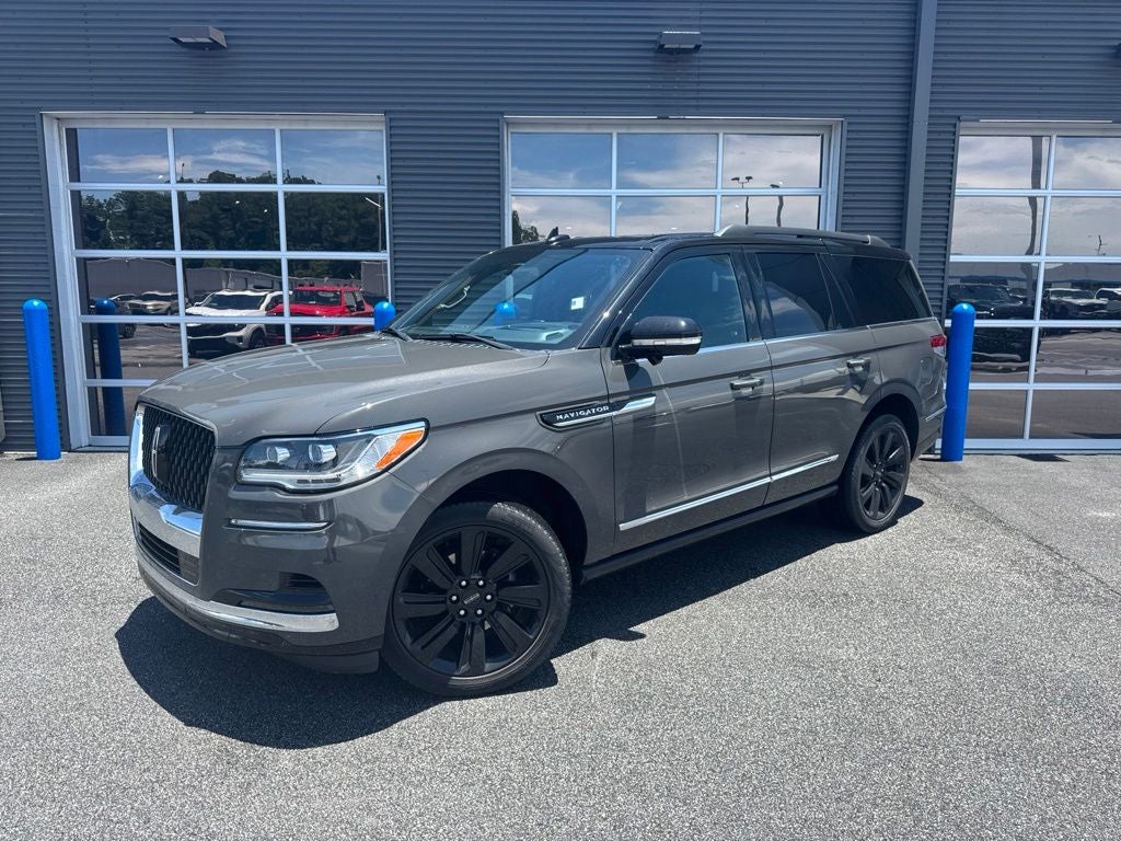 2022 Lincoln Navigator Black Label