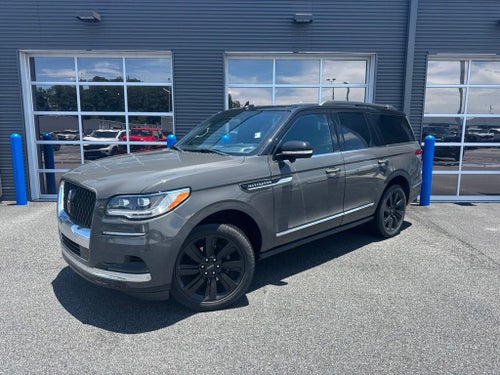 2022 Lincoln Navigator Black Label