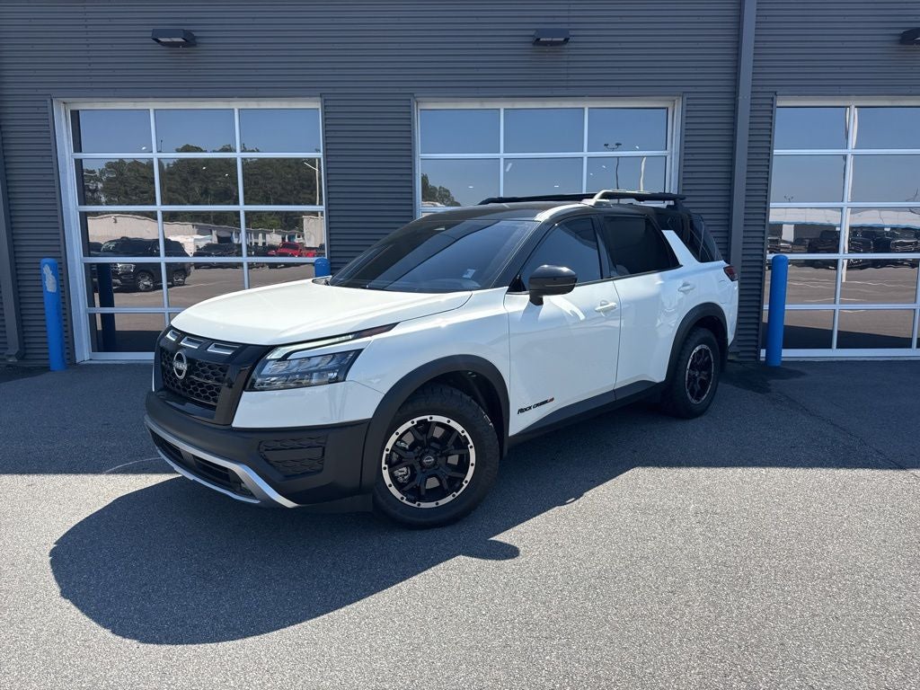 2025 Nissan Pathfinder Rock Creek