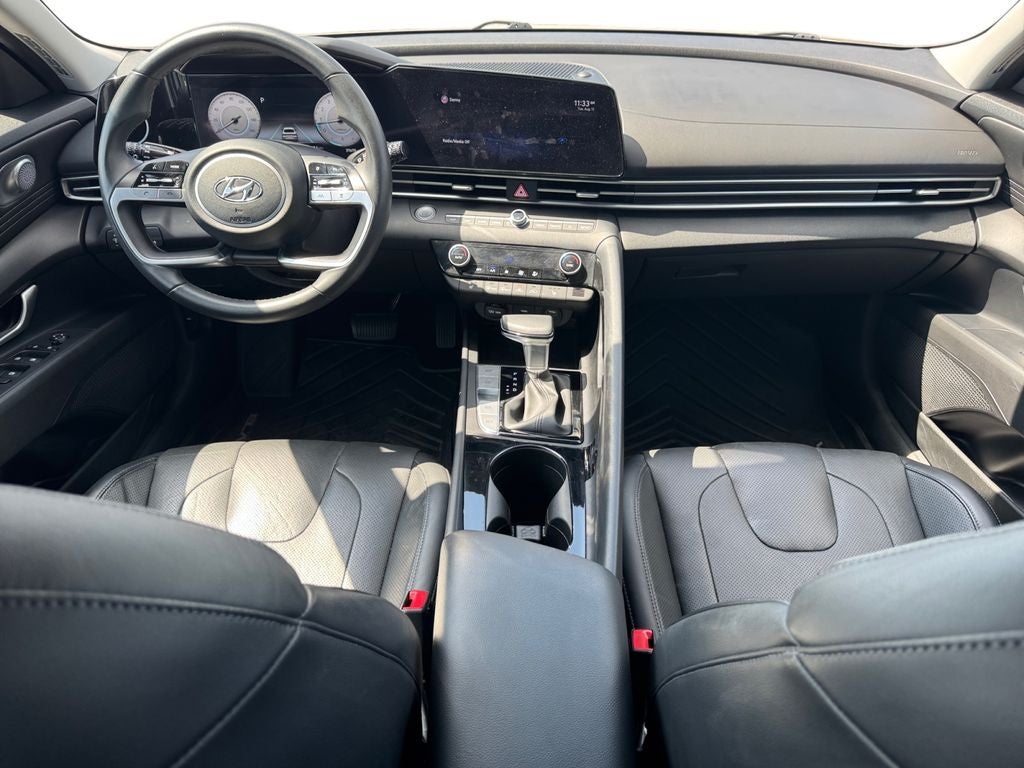 2022 Hyundai Elantra Limited