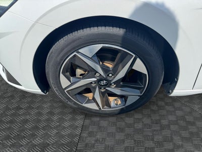 2022 Hyundai Elantra Limited