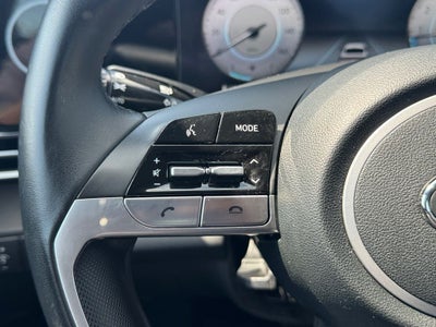 2022 Hyundai Elantra Limited