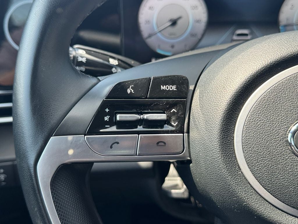 2022 Hyundai Elantra Limited