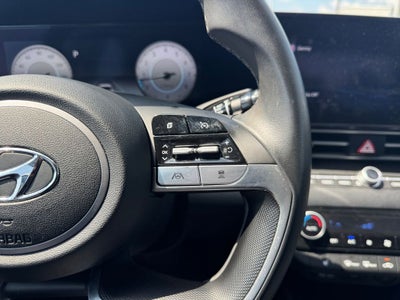 2022 Hyundai Elantra Limited